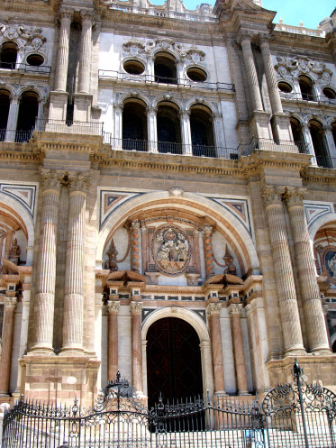      .     85 ,      -  .       .