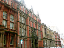 Здание на Эдмунд-стрит 98