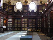 Городская библиотека имени А. Урсино Рекуперо