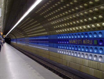 Станция метро «Намести Миру»