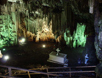 Пещера Мелидони