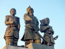 Памятник Чан Хынг Дао