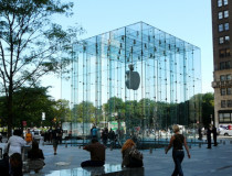 Стеклянный куб Apple Store