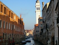 Падающая башня в Венеции