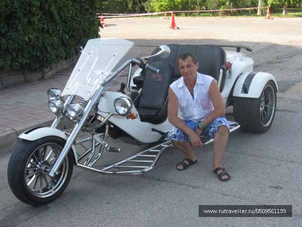 photo 1382947