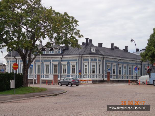 photo 1568515