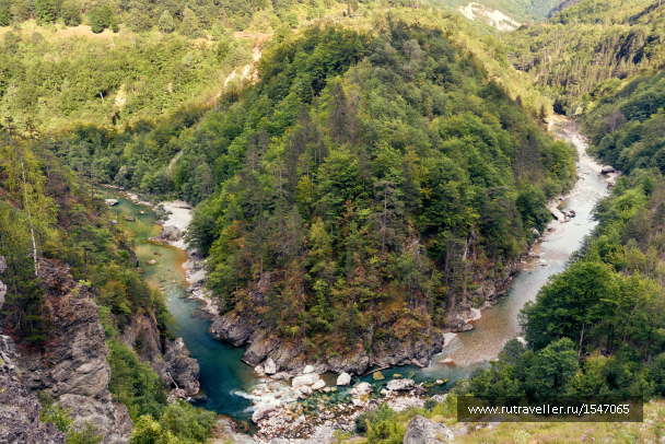 photo 1587431