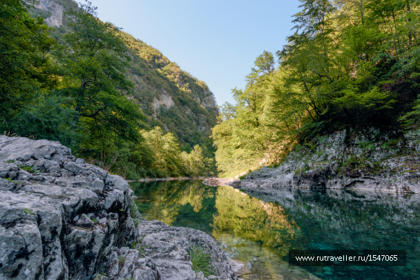 photo 1587432