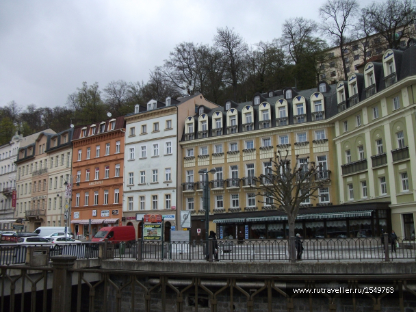 photo 1596762