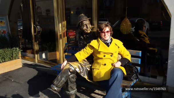 photo 1596777