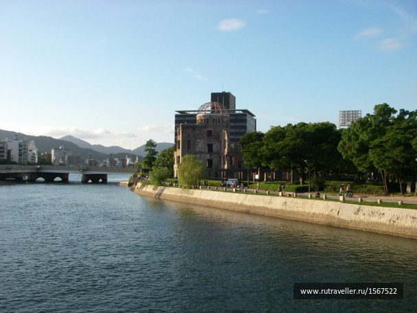 photo 1597729
