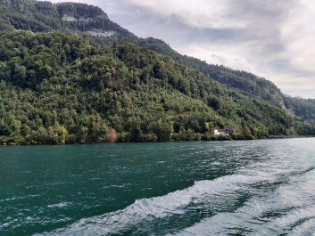photo 1788735