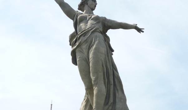 5dbbf0384449a.jpg