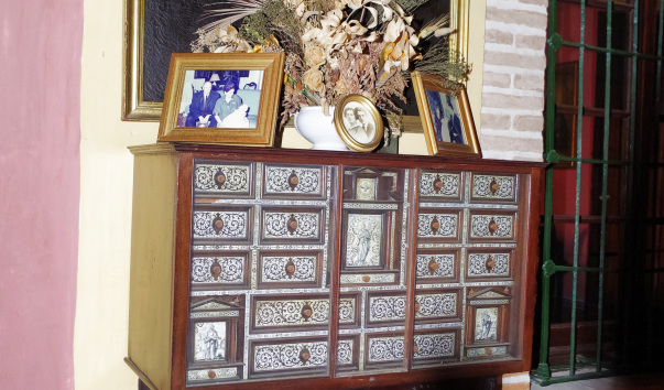 LOLA4260.jpg