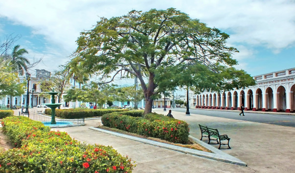Сьенфуегос, Куба