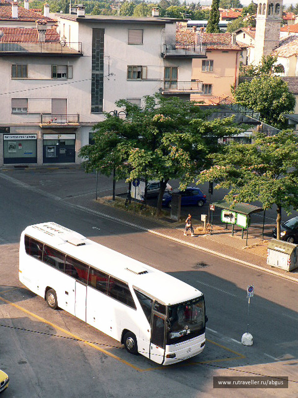 photo 1445793