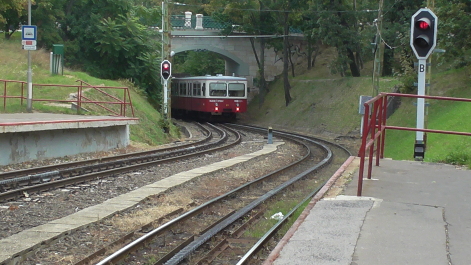 photo 1389704