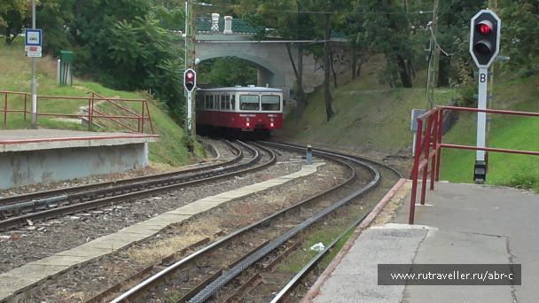 photo 1389704