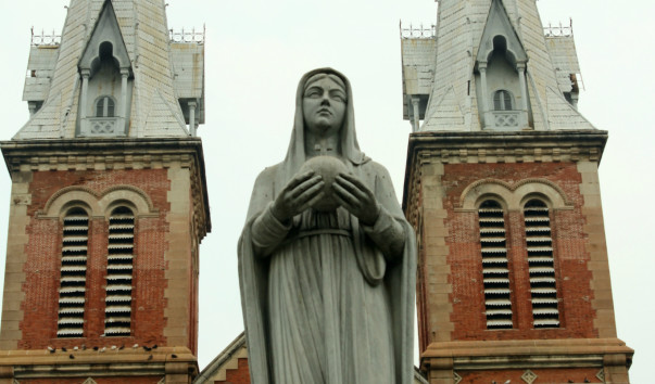 Нотр Дам Де Сайгон (Saigon Notre-Dame Cathedral)