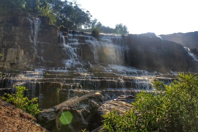 photo 1620733