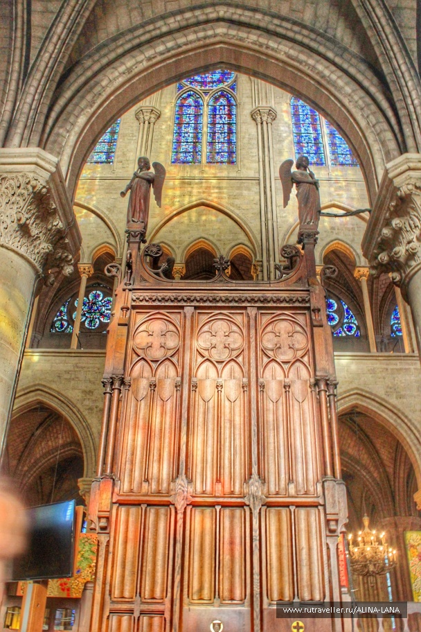 photo 1372879