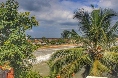 photo 1586764