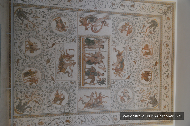 photo 1553260