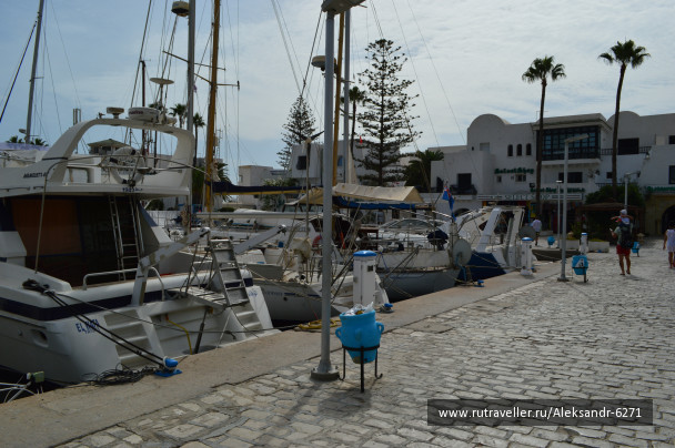photo 1553385