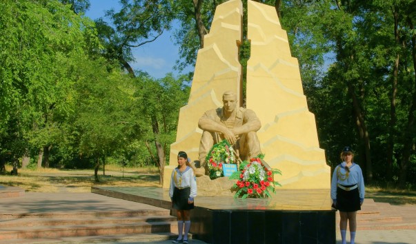 5224c4343d528.jpg