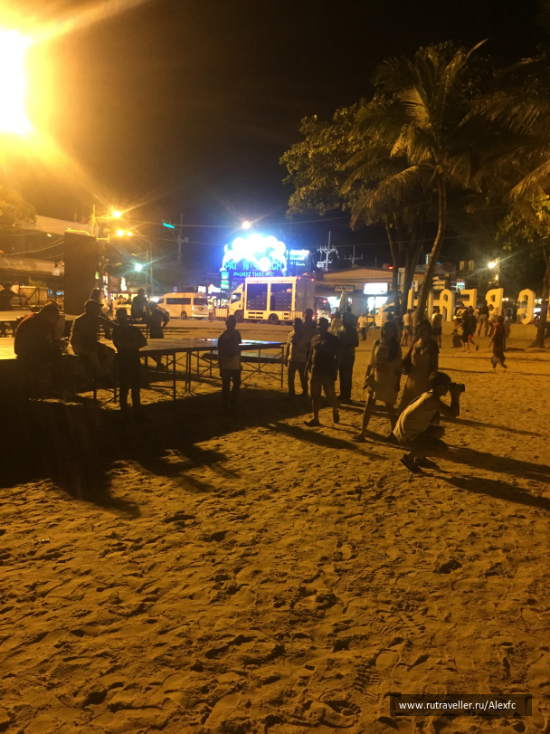 photo 1566877