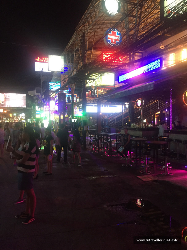 photo 1566878