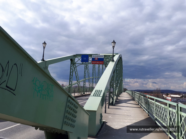 photo 1612711