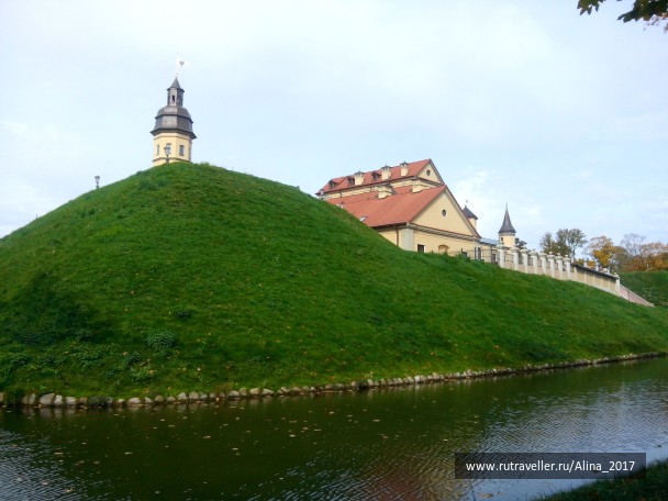 photo 1624273