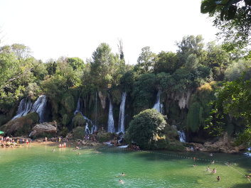 photo 1672873