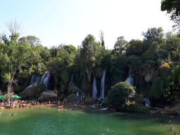 photo 1672881