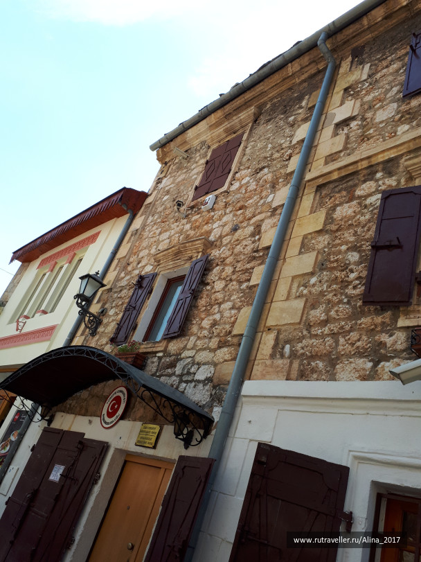 photo 1672894