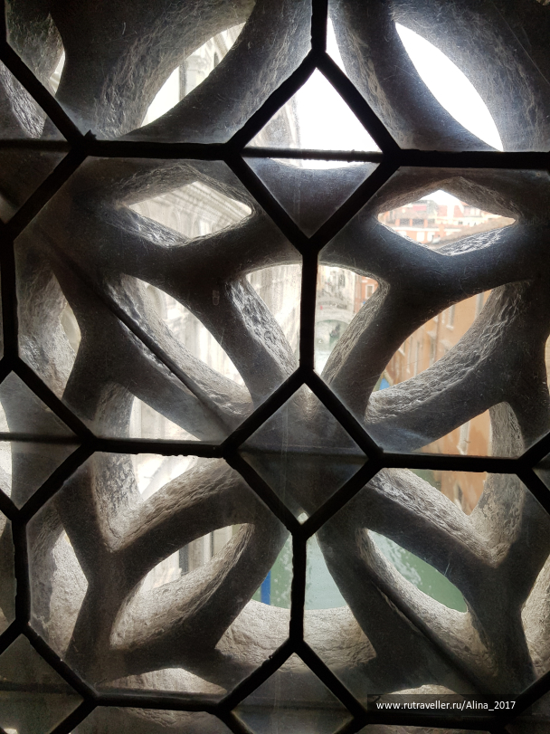 photo 1824610