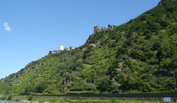 Германия, замки Рейна