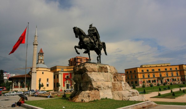 Тирана