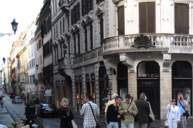 photo 1620111