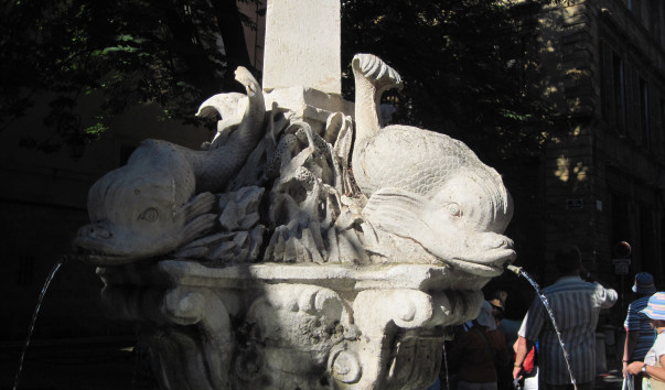 IMG_6690 Place des Quatre Dauphins