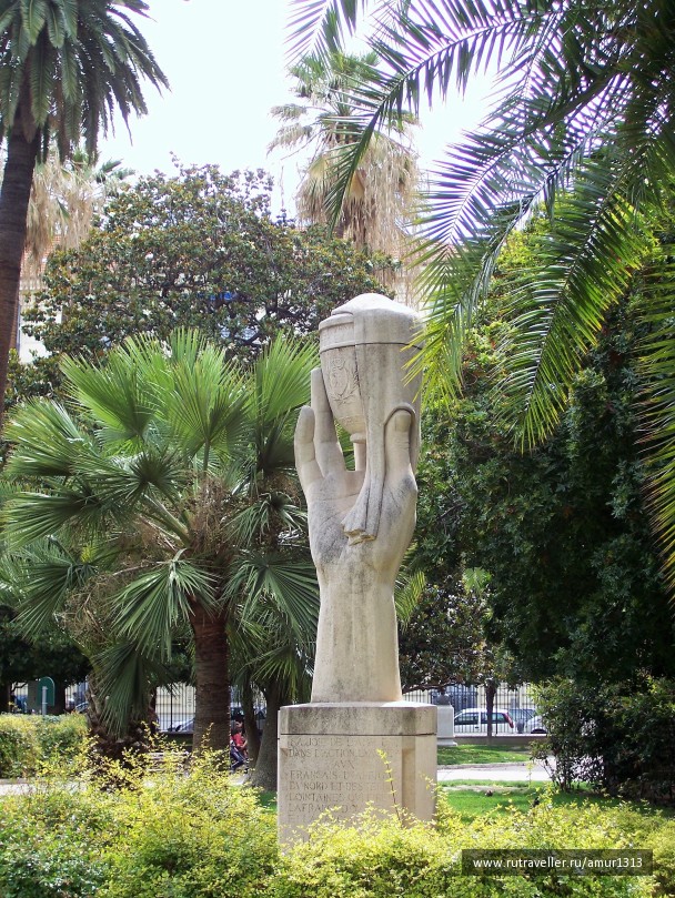 photo 1687938