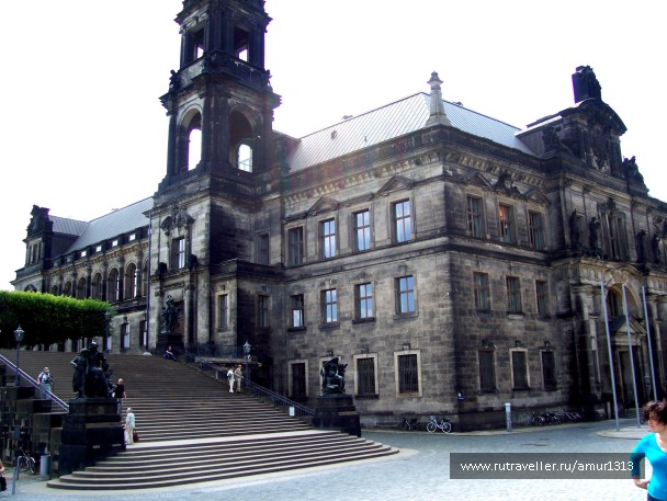 photo 1617447
