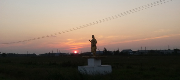 photo 1356122