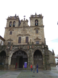 photo 1613056