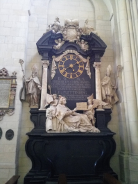 photo 1291879