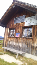 photo 1304568