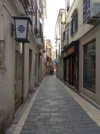 photo 1814844