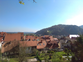 photo 1814960