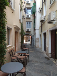 photo 1814972